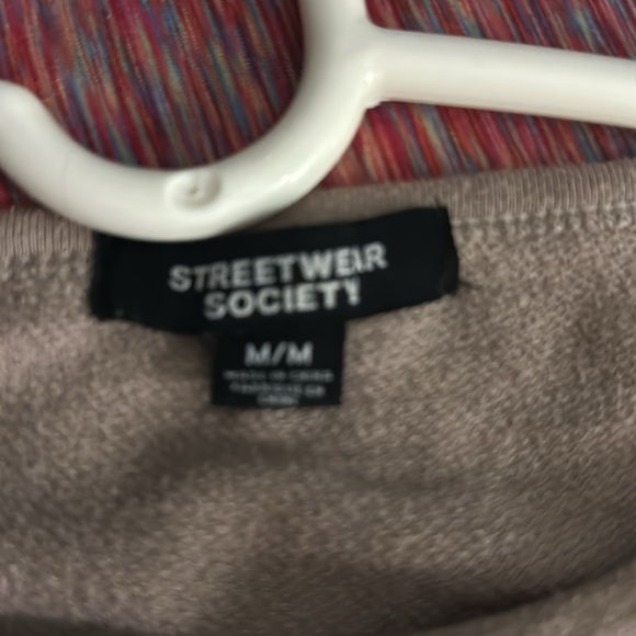 SWS DISTRESSED crop top size medium - Picture 7 of 7